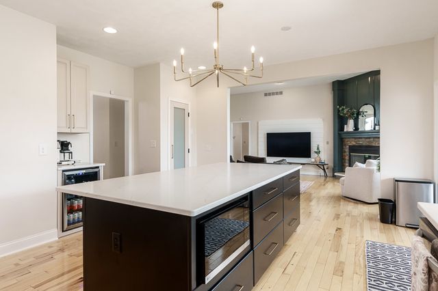 7146 BARNGATE Drive, South Beloit, IL 61080