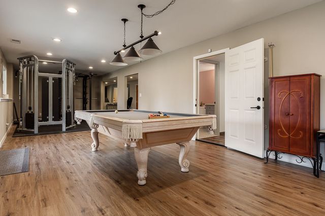 7146 BARNGATE Drive, South Beloit, IL 61080