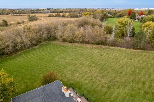 7146 BARNGATE Drive, South Beloit, IL 61080