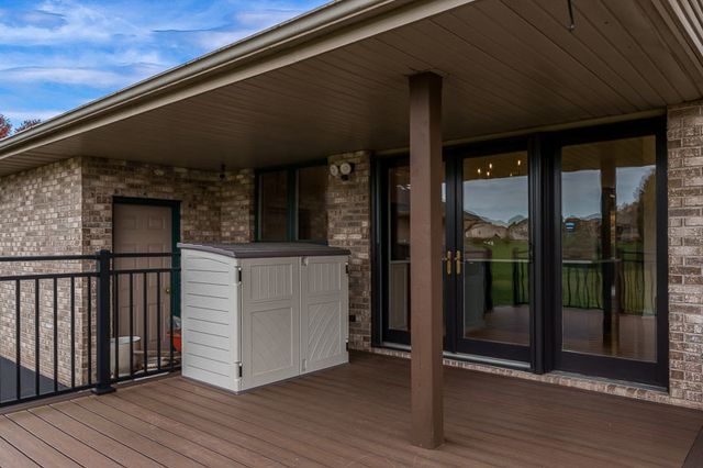 7146 BARNGATE Drive, South Beloit, IL 61080