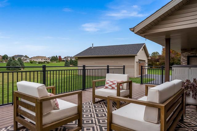 7146 BARNGATE Drive, South Beloit, IL 61080