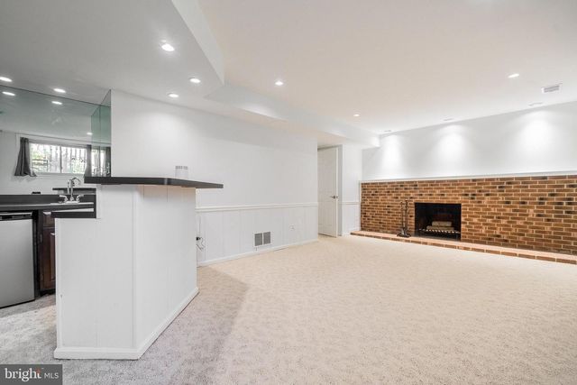 3921 RUST HILL PL, Fairfax, VA 22030