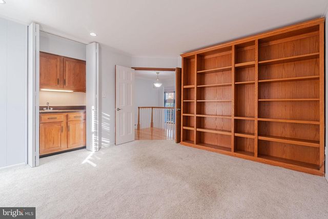 3921 RUST HILL PL, Fairfax, VA 22030