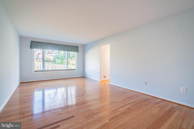3921 RUST HILL PL, Fairfax, VA 22030