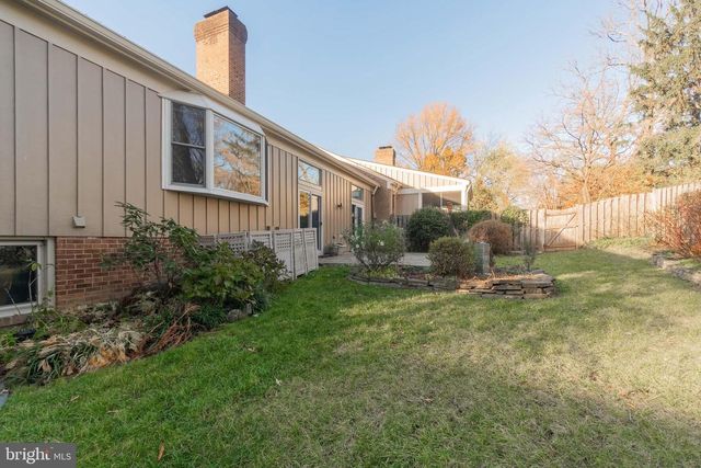 3921 RUST HILL PL, Fairfax, VA 22030