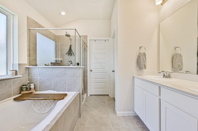 10409 Deussen Lane, Texas City, TX 77591