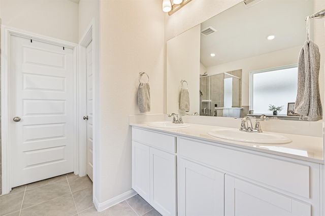 10409 Deussen Lane, Texas City, TX 77591