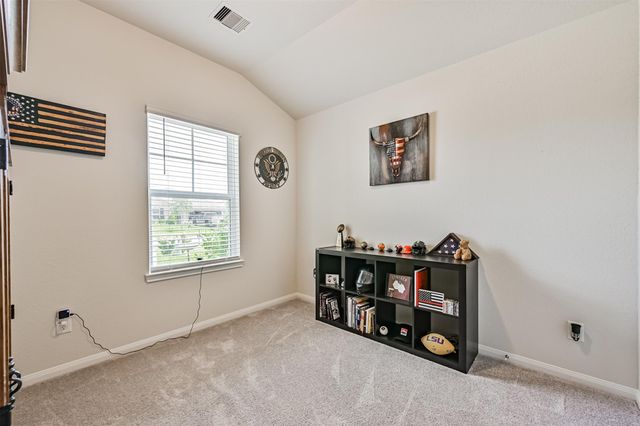 10409 Deussen Lane, Texas City, TX 77591