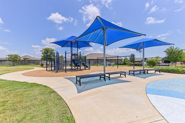 10409 Deussen Lane, Texas City, TX 77591