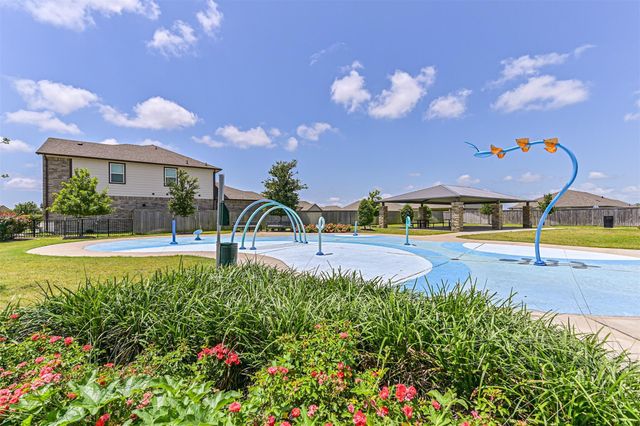 10409 Deussen Lane, Texas City, TX 77591