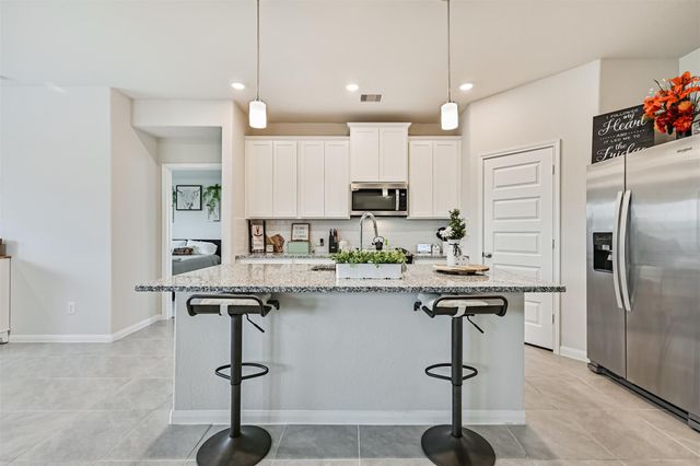 10409 Deussen Lane, Texas City, TX 77591