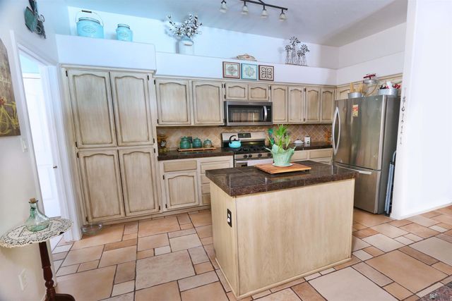 3788 W 18 Pl, Yuma, AZ 85364