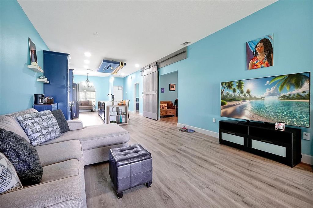 Image 10 of property listing at 168 CLUB VILLAS LANE, Kissimmee, FL 34744