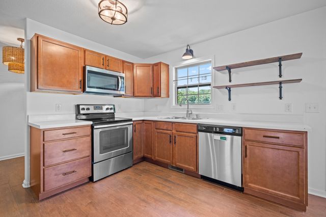 1335 Garrettsburg Rd, Clarksville, TN 37042