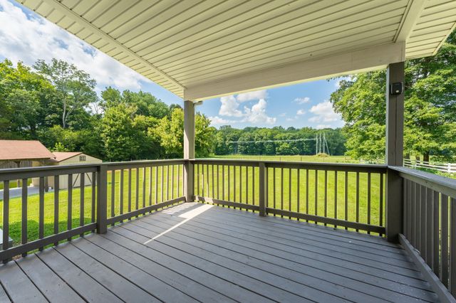 1335 Garrettsburg Rd, Clarksville, TN 37042