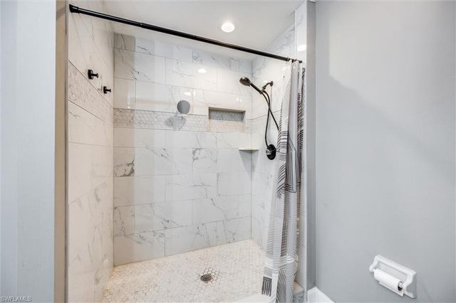 28080 Cavendish CT # 2006, Bonita Springs, FL 34135