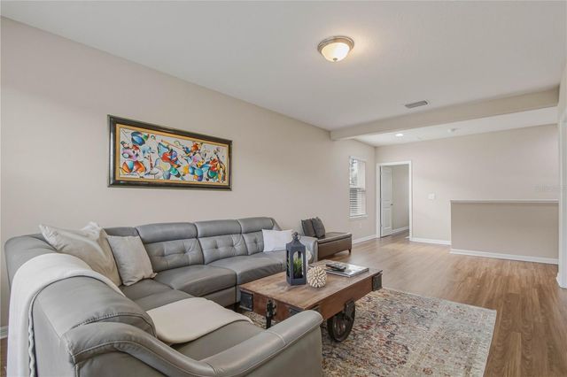 8415 PRAISE DRIVE, Tampa, FL 33625