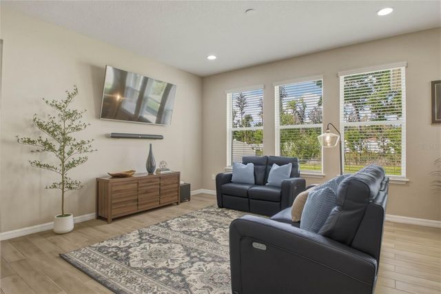 8415 PRAISE DRIVE, Tampa, FL 33625