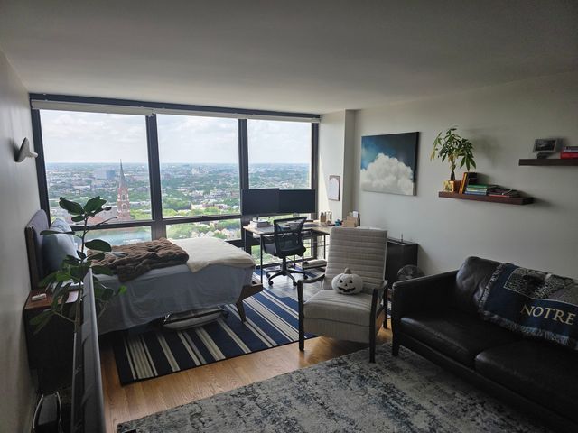 1636 N Wells Street 3004, Chicago, IL 60614