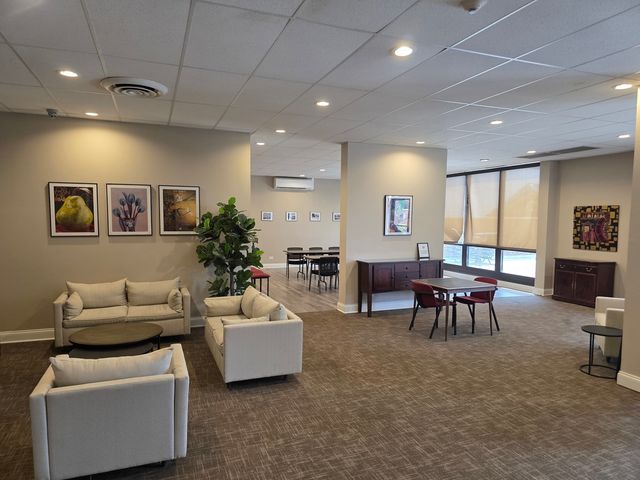 1636 N Wells Street 3004, Chicago, IL 60614