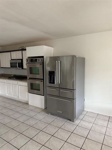 12522 Berry Laurel Lane, Houston, TX 77014