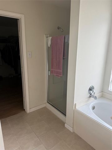 12522 Berry Laurel Lane, Houston, TX 77014