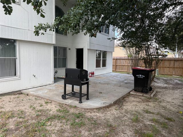 12522 Berry Laurel Lane, Houston, TX 77014