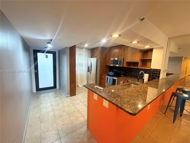 896 N Federal Hwy 326 326, Lantana, FL 33462
