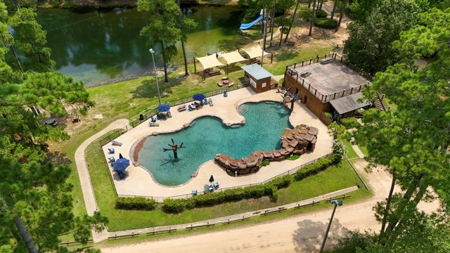 30 Little John Loop, Cleveland, TX 77327