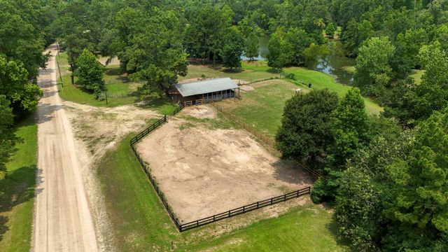 30 Little John Loop, Cleveland, TX 77327