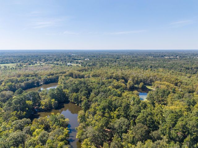30 Little John Loop, Cleveland, TX 77327