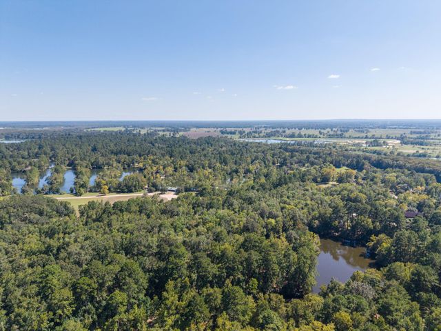 30 Little John Loop, Cleveland, TX 77327