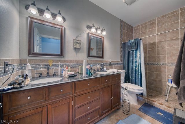 800 East Jaybird Street, Pahrump, NV 89048