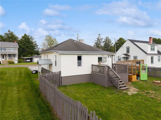 1537 Mount Pleasant Connell Road, East Huntingdon, PA 15666