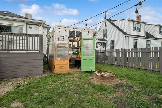 1537 Mount Pleasant Connell Road, East Huntingdon, PA 15666