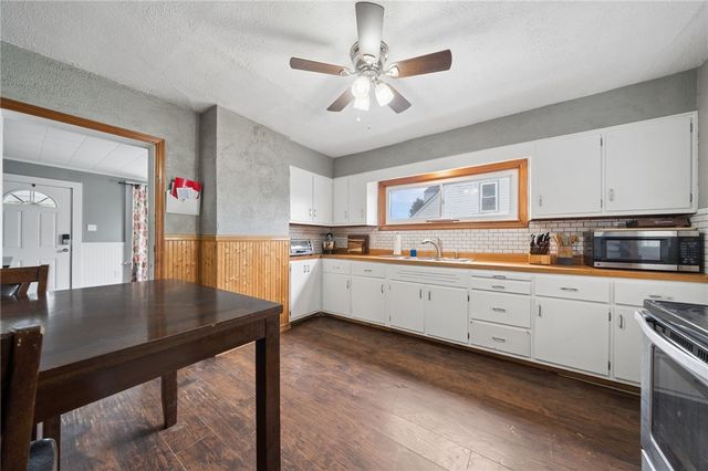 1537 Mount Pleasant Connell Road, East Huntingdon, PA 15666