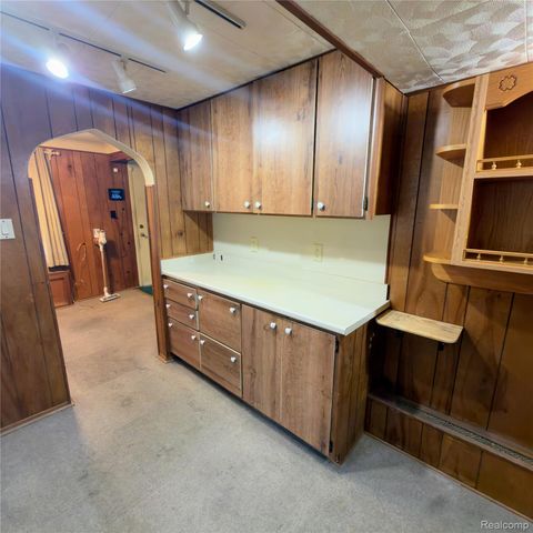 5103 Harding Street, Dearborn Heights, MI 48125