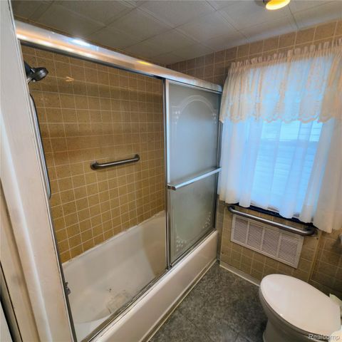 5103 Harding Street, Dearborn Heights, MI 48125