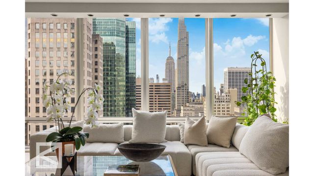 641 5TH Avenue 33F34EF, New York City, NY 10022