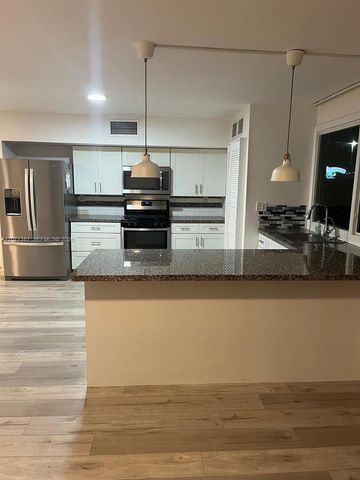 7133 SW 109th Court, Miami, FL 33173