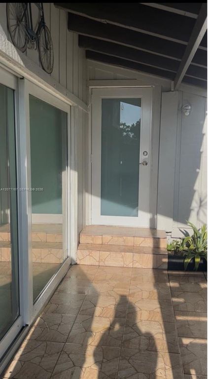 7133 SW 109th Court, Miami, FL 33173