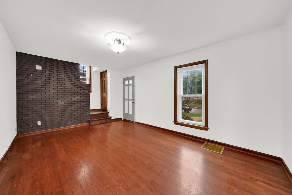 5110 S Monitor Avenue, Chicago, IL 60638 — photo 3