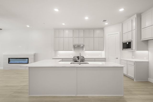 12723 Paddington Drive, Farmers Branch, TX 75234