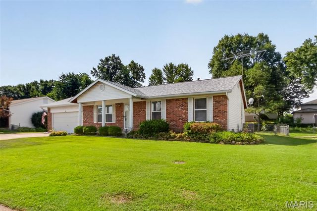 146 Hickory Drive, Troy, MO 63379