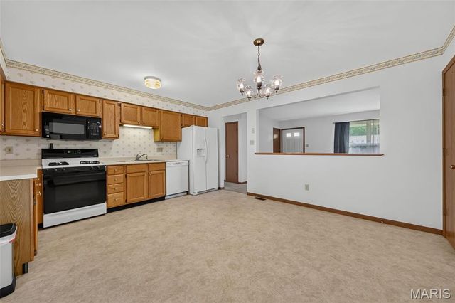 146 Hickory Drive, Troy, MO 63379