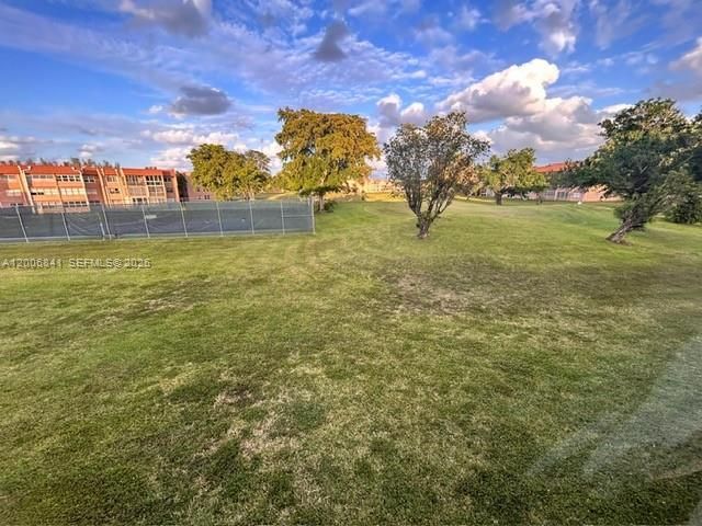 9801 Sunrise Lakes Blvd 208, Sunrise, FL 33322