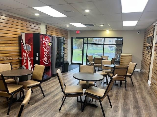 9801 Sunrise Lakes Blvd 208, Sunrise, FL 33322