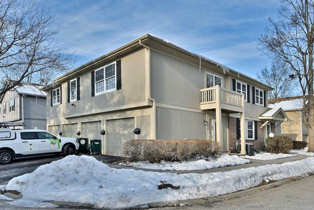424 Muirwood Court, Vernon Hills, IL 60061