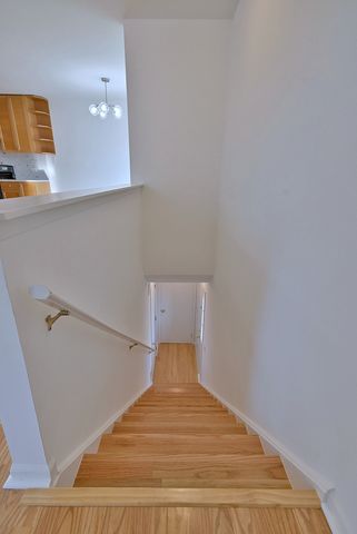 424 Muirwood Court, Vernon Hills, IL 60061