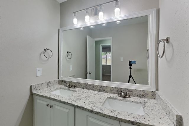 4703 Fleming Downe Lane, Spring, TX 77388
